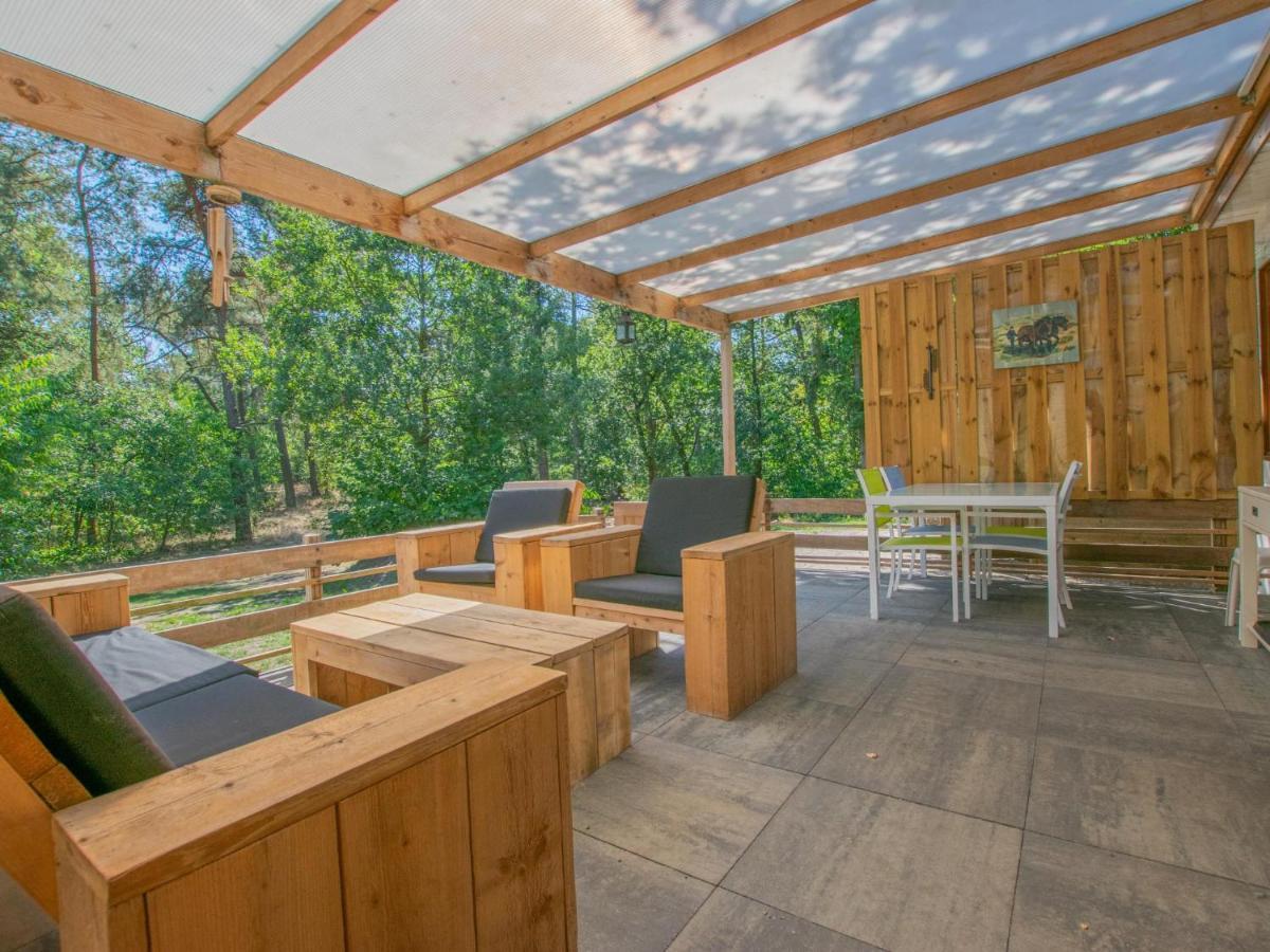 Witte Bungalow Уден Екстер'єр фото