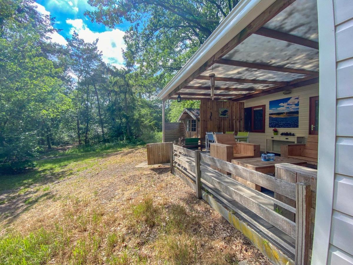 Witte Bungalow Уден Екстер'єр фото