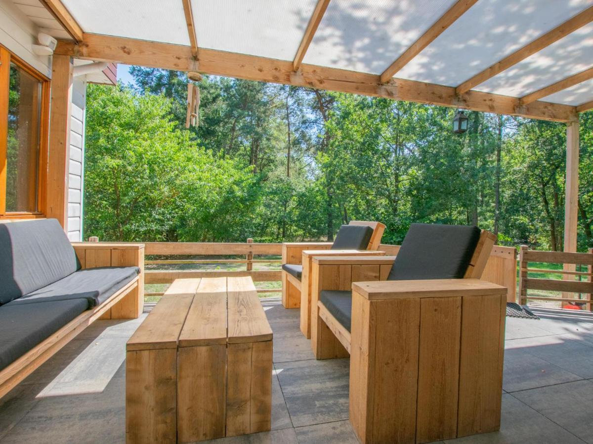 Witte Bungalow Уден Екстер'єр фото
